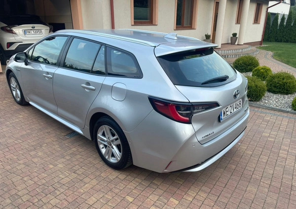 Toyota Corolla cena 89000 przebieg: 171000, rok produkcji 2021 z Białystok małe 137